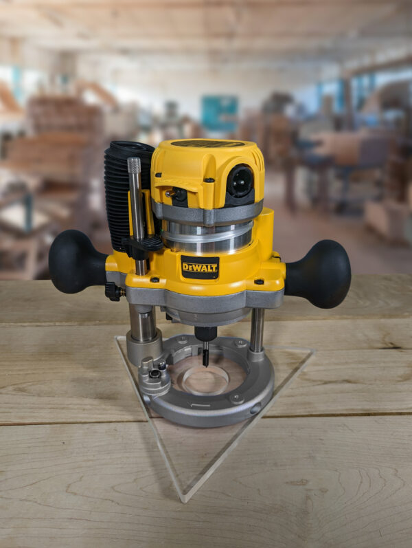 3/8″ Thick 10.4" Triangle baseplate upgrade with 2" opening for Dewalt 6182 plunge base - Image 2