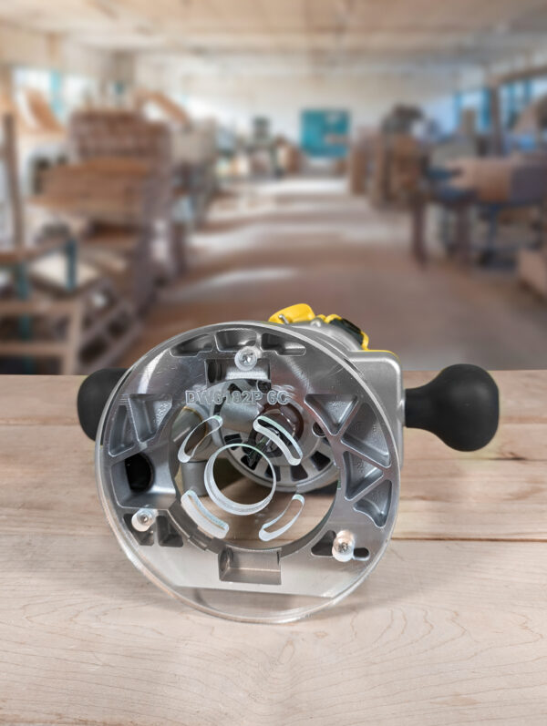 3/8″ Thick 6" Circle baseplate upgrade with bushing compatibility for Dewalt 6182 plunge base