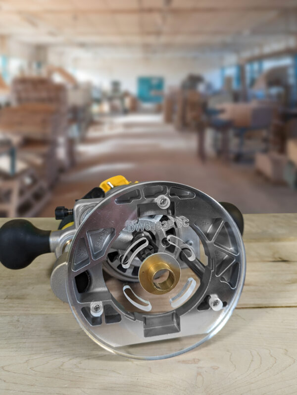 3/8″ Thick 6" Circle baseplate upgrade with bushing compatibility for Dewalt 6182 plunge base - Image 3