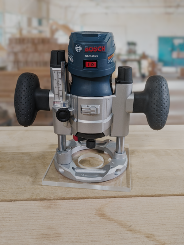 3/8″ Thick 6" Square baseplate upgrade with 2" opening for Bosch Colt 1.25 HP Pr111 (GKF125CE) plunge base - Image 2