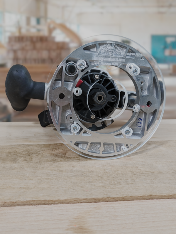 3/8″ Thick 6" Circle baseplate upgrade with 2" opening for Bosch Colt 1.25 HP Pr111 (GKF125CE) plunge base - Image 3
