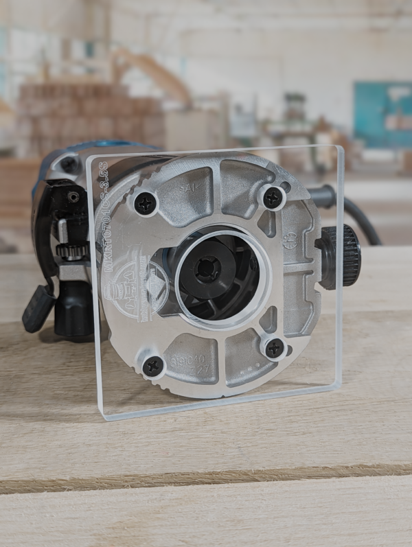 3/8″ Thick 3.5" Square baseplate upgrade with bushing compatibility for Makita RT0701C fixed base