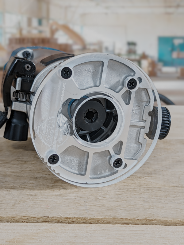 3/8″ Thick 3.5" circle baseplate upgrade with bushing compatibility for Makita RT0701C fixed base