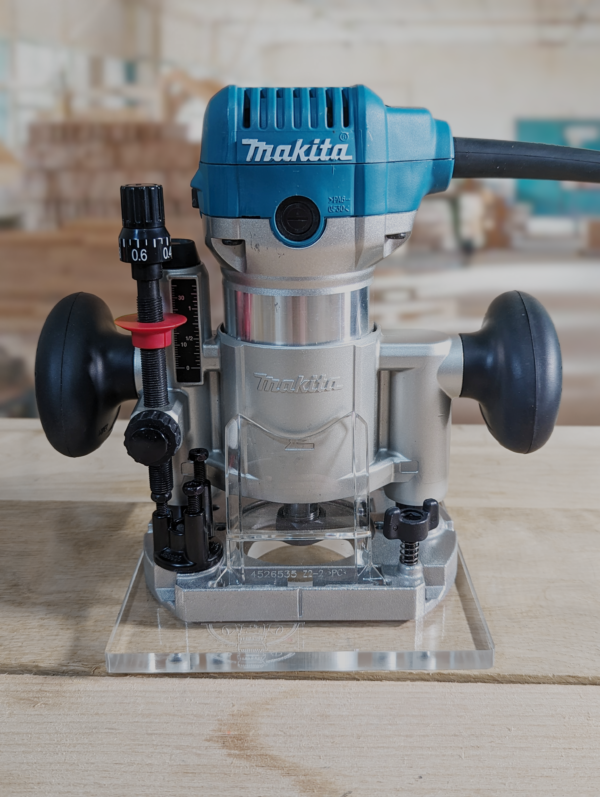 3/8″ Thick 6" square baseplate upgrade with a 2" opening for Makita 196094-2 plunge base - Image 3