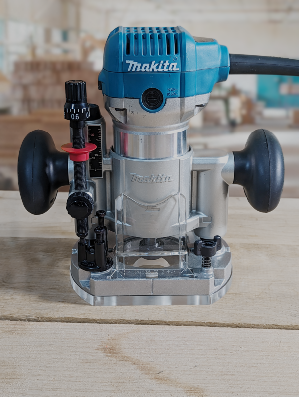 3/8″ Thick original baseplate upgrade with bushing compatibility for Makita 196094-2 plunge base - Image 3