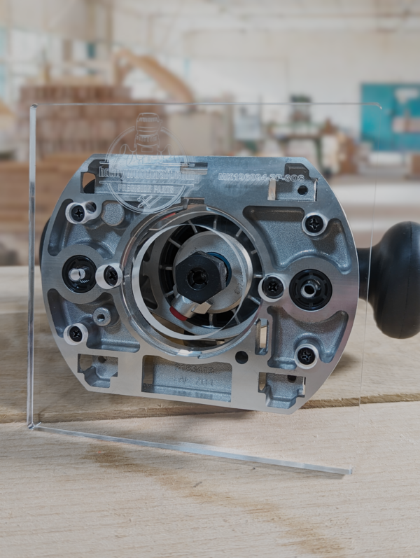 3/8″ Thick 6" square baseplate upgrade with a 2" opening for Makita 196094-2 plunge base - Image 2