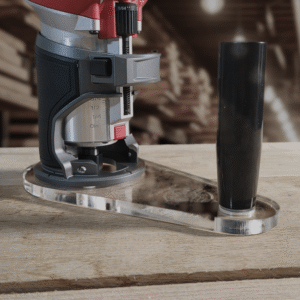 3/8″ Thick 4" baseplate upgrade with and handle and 2" opening for Milwaukee M18 2723-20 fixed base router.