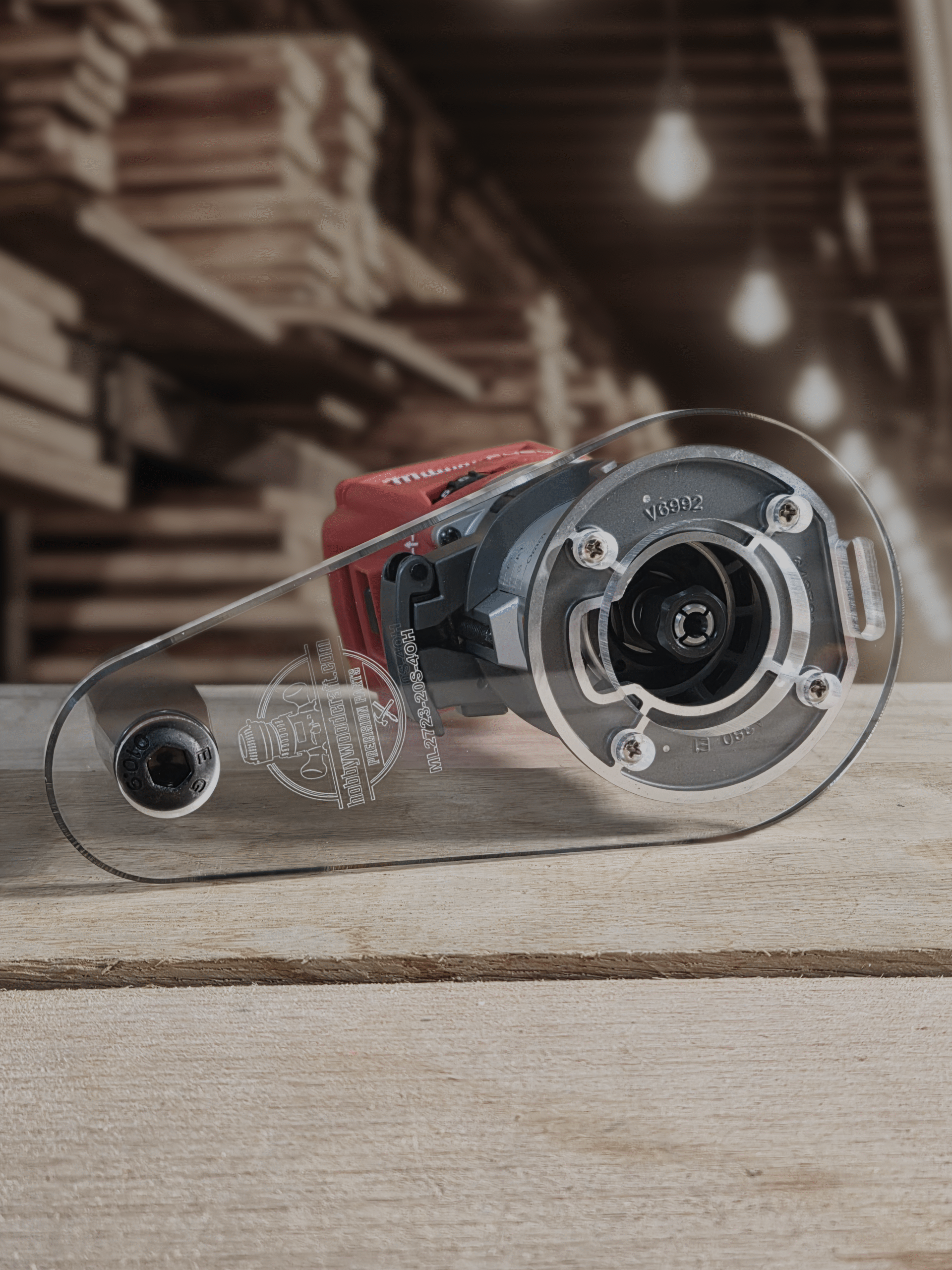 3/8″ Thick 4" baseplate upgrade with and handle and 2" opening for Milwaukee M18 2723-20 fixed base router. - Image 3